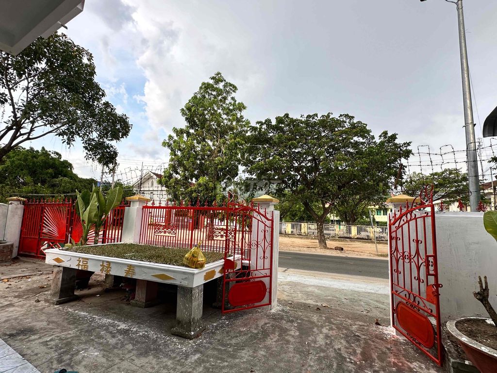 Nhà mặt tiền 12x50 giá tốt tại vân canh Nhà mặt tiền 12x50 giá tốt tại vân canh