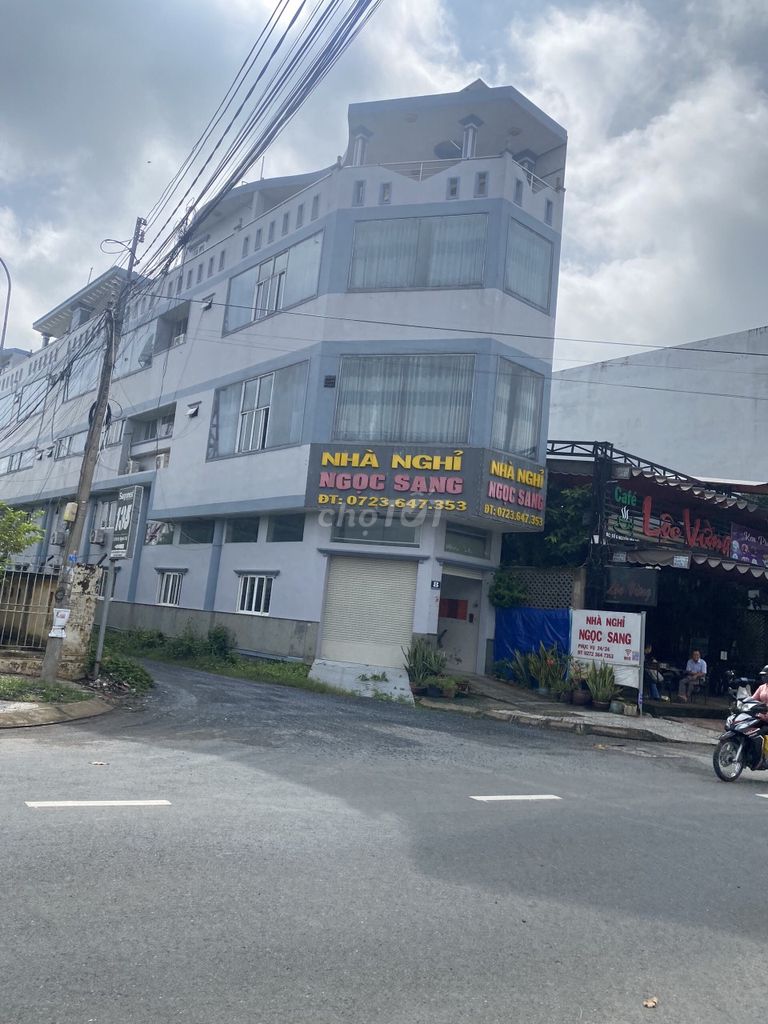 ĐẤT 4X25 THỔ CƯ 100M2 NGAY KDC 135 TRUNG TÂM BẾN LỨC