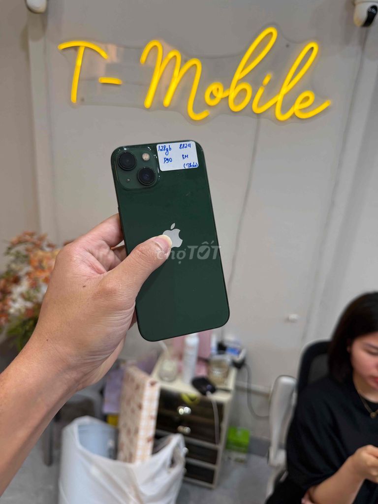 13 128Gb VN/A zin full chức năng pin 90%. Mua bán Điện thoại tại Quận Thanh Xuân Hà Nội được đăng bởi Ngô Tráng T Mobile hình 1