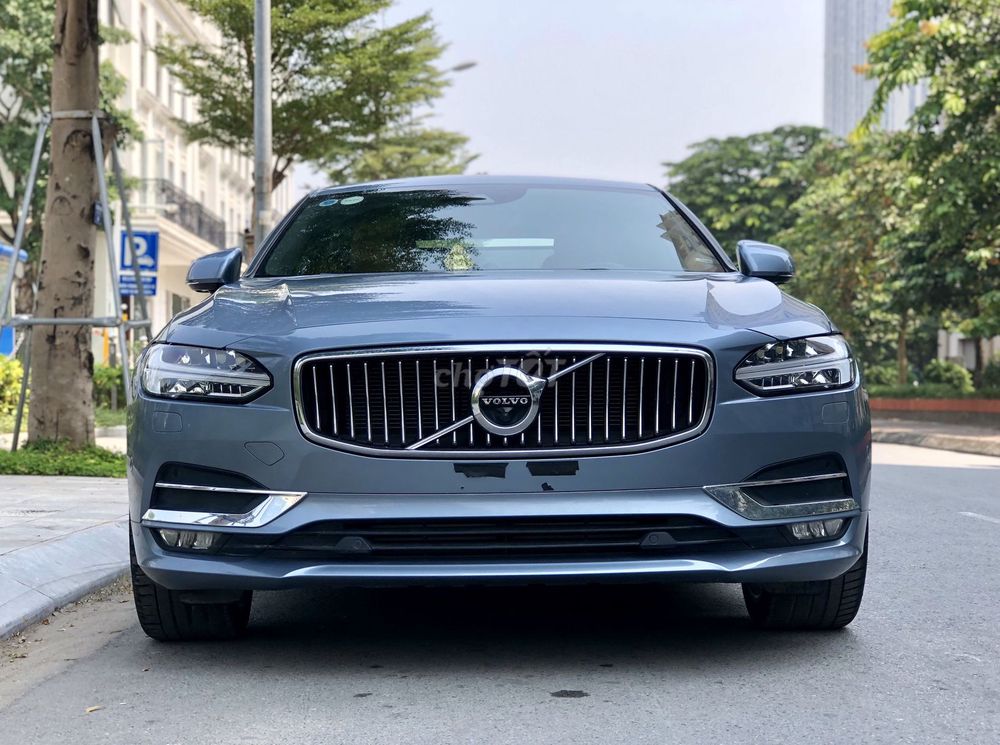Giá xe Volvo S90 2017 đã sử dụng giá 2,2 tỷ. Liên hệ ngay: 0941295555