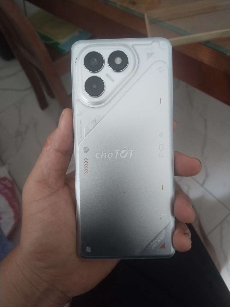 Tecno Pova 7 Trắng giáo lưu. Mua bán Điện thoại tại Thành phố Thủ Dầu Một Bình Dương được đăng bởi QUỦ QUỎ QUOẸ hình 1