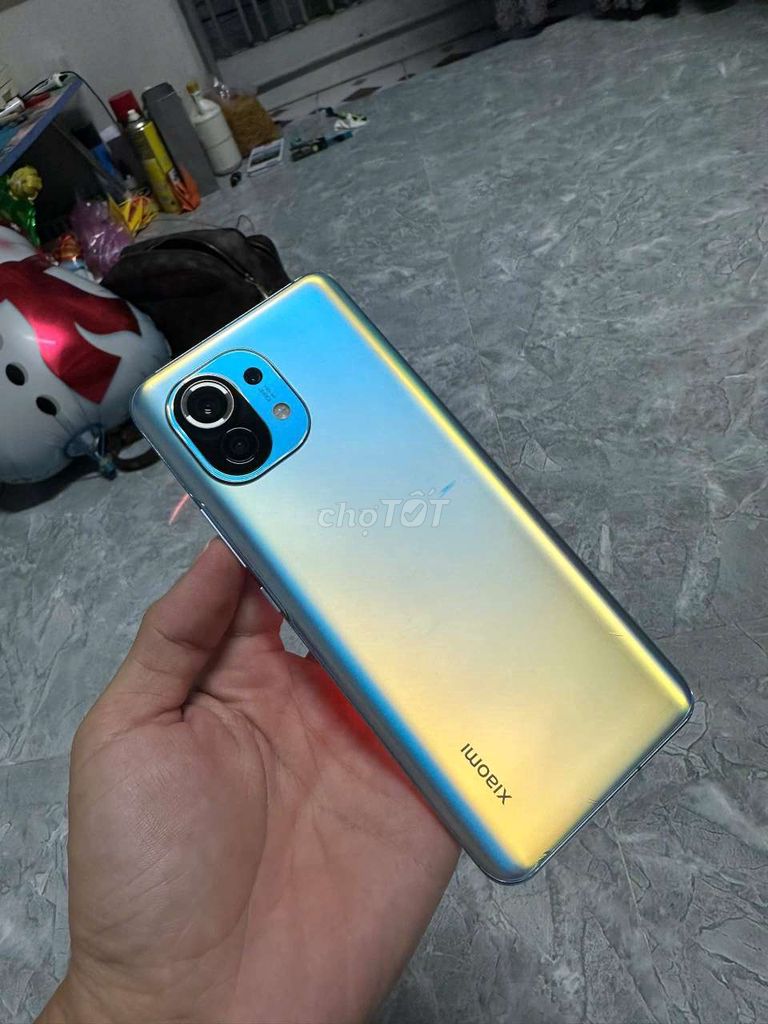 Xiaomi 11 5G 8/256 Quốc Tế (có giao lưu). Mua bán Điện thoại tại Quận Ninh Kiều Cần Thơ được đăng bởi Lãng Tử Cần Thơ hình 1