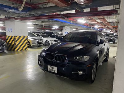 BMW 3.5 tubo xanh chạy bốc