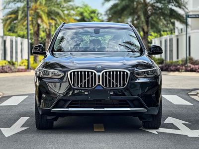 BMW X3 Sdrive20i siêu lướt lăn bánh T9.2024