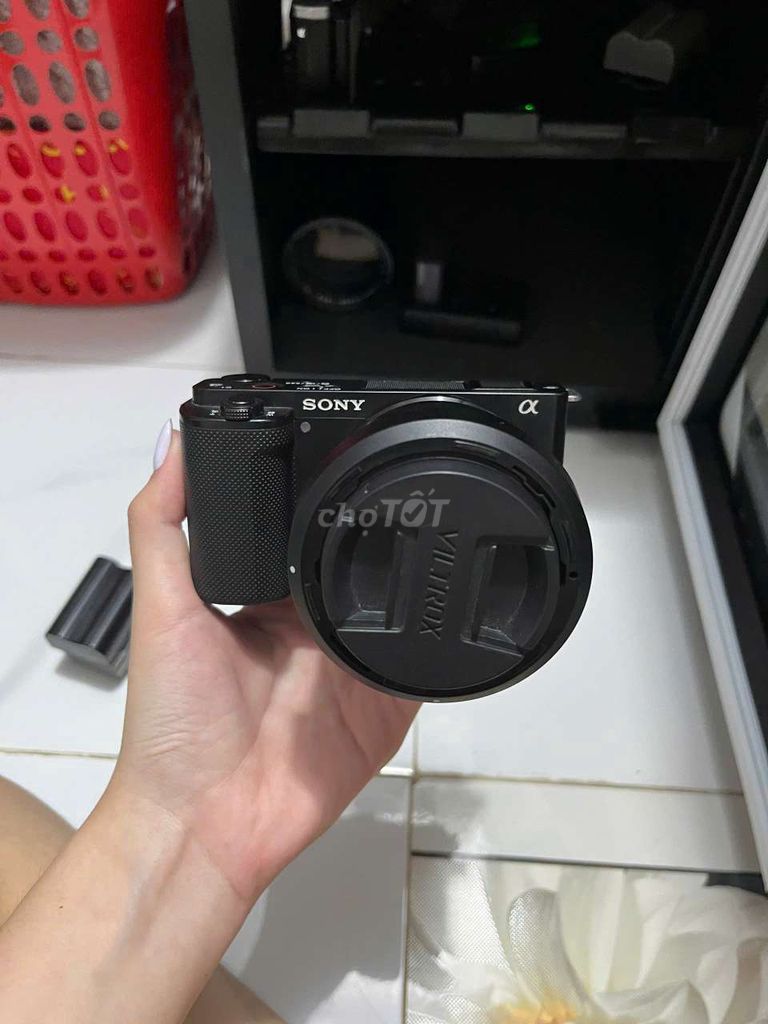 Máy ảnh Sony ZVE10 Đen. Mua bán Máy ảnh, Máy quay tại Quận Bình Tân Tp Hồ Chí Minh được đăng bởi nhát tân hình 1