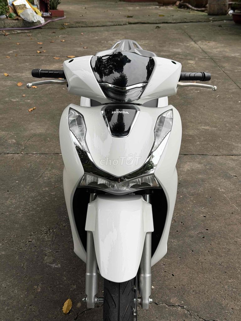 HT GÓP ĐẬU💯Sh 125 BSTP 9chủ Xe Đẹp Ít Đi Bán & GL. Mua bán Xe máy tại Quận Tân Bình Tp Hồ Chí Minh được đăng bởi CươngCương hình 3