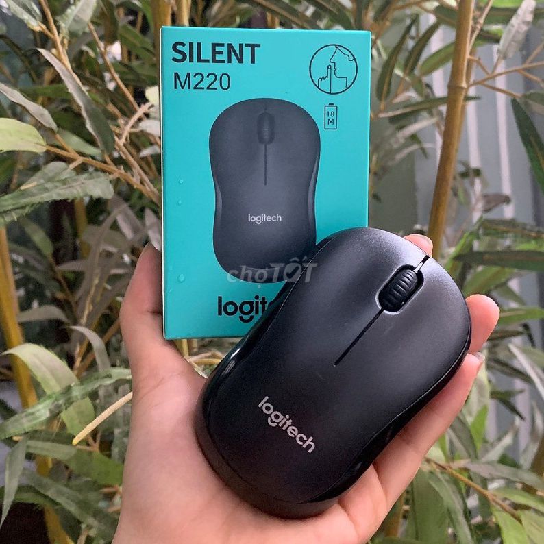 Chuột Logitech M220 mới kèm pin aa. Mua bán Phụ kiện (Màn hình, Chuột...) tại Thành phố Thủ Đức Tp Hồ Chí Minh được đăng bởi Vi Tính 24H  hình 1