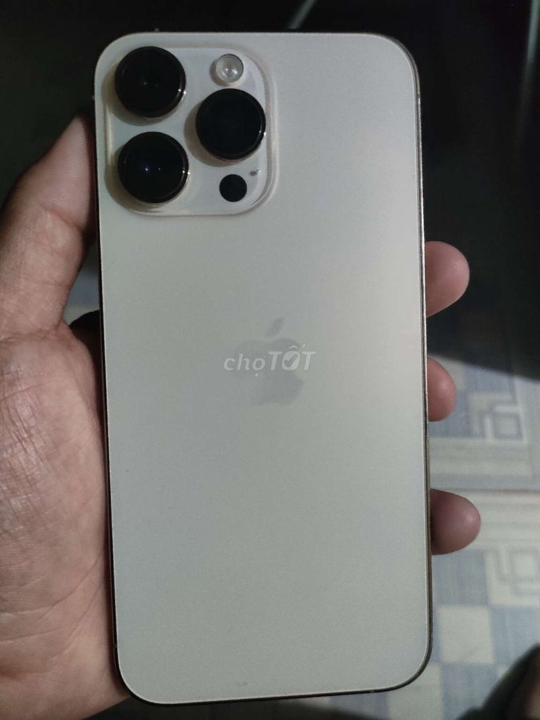 cần tiền bán gấp ip 14 prm 256gb. Mua bán Điện thoại tại Thành phố Buôn Ma Thuột Đắk Lắk được đăng bởi Thịnh hình 1