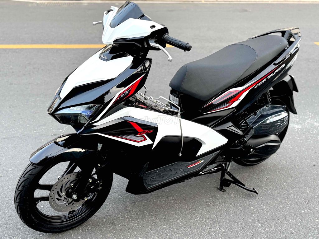 Airblade 125 Sporty 2019 Trắng đen bstp 9chủ zin. Mua bán Xe máy tại Quận 11 Tp Hồ Chí Minh được đăng bởi CỬA HÀNG CHUYÊN GÓP NỢ XẤU hình 7