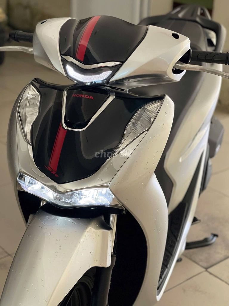 Honda SH 2023 Серый, родной двигатель, рассрочка при плохой кредитной истории