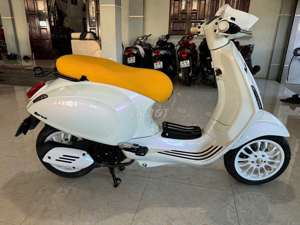 Vespa 2015. Mua bán Xe máy tại Huyện Hàm Thuận Nam Bình Thuận được đăng bởi Toàn hình 2