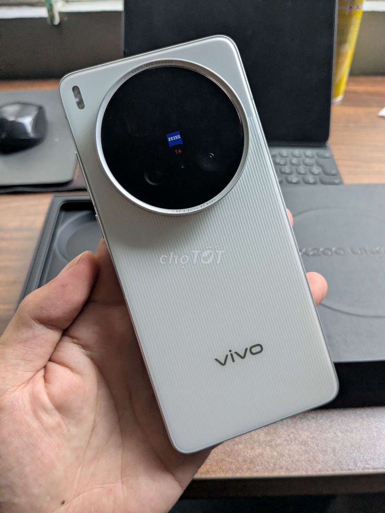 Vivo X200 Ultra 12GB/256GB Bạc Likenew. Mua bán Điện thoại tại Quận Cầu Giấy Hà Nội được đăng bởi 362 Store Di Động Giá Rẻ hình 1