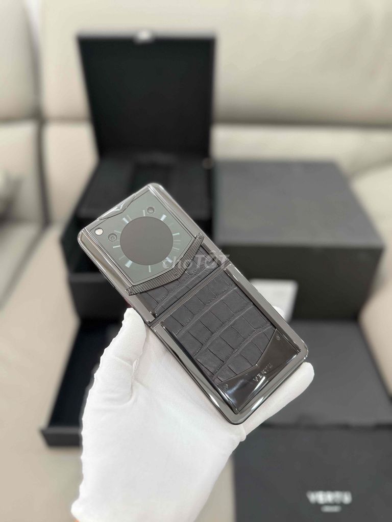 Vertu ironflip Alligator Black Fullset New 99%. Mua bán Điện thoại tại Thành phố Thủ Đức Tp Hồ Chí Minh được đăng bởi Trung Vertu hình 1