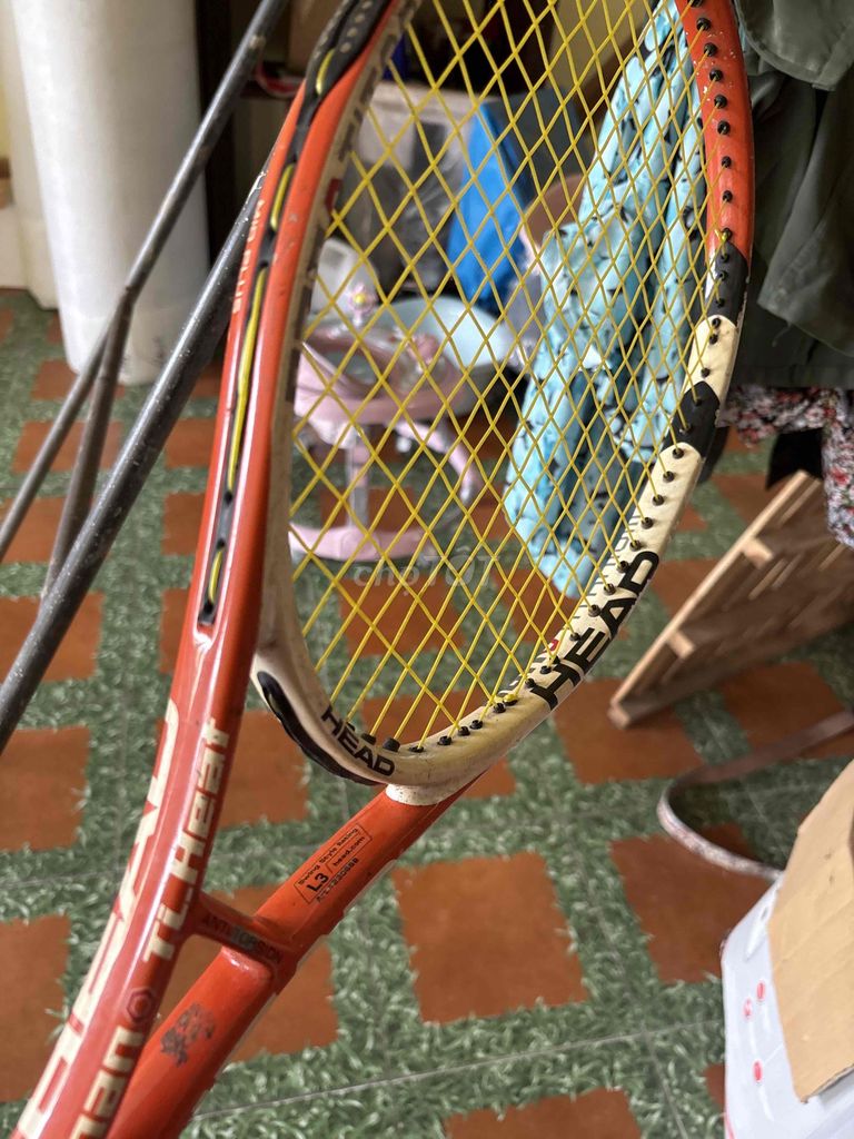 Vợt tennis Head Carbon. Mua bán Đồ thể thao, Dã ngoại tại Thị xã Từ Sơn Bắc Ninh được đăng bởi Tên chưa cung cấp hình 1