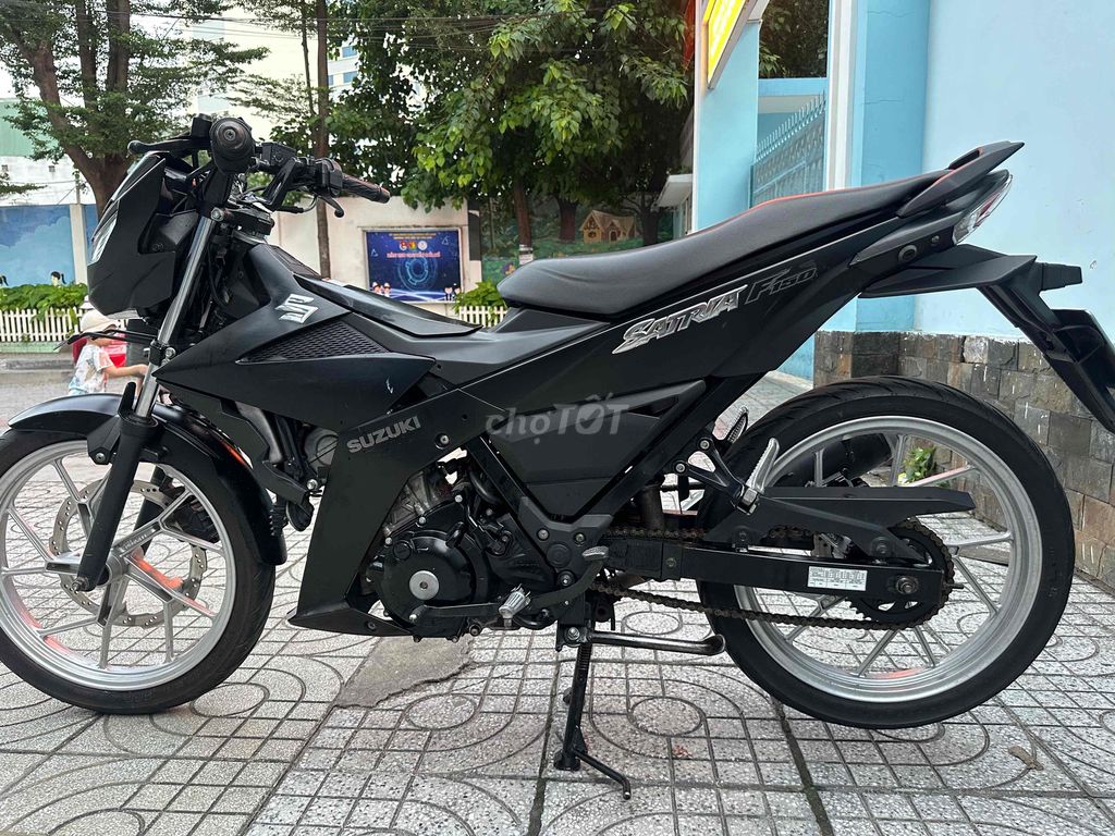 Satria Fi 2019. Đen nhám xe đẹp. BSTP 1 đời chủ. Mua bán Xe máy tại Quận Bình Thạnh Tp Hồ Chí Minh được đăng bởi Lê Nhân hình 7