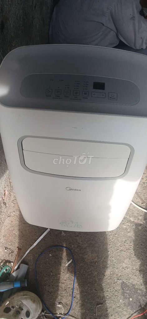 Máu lamh di động midea 1hp