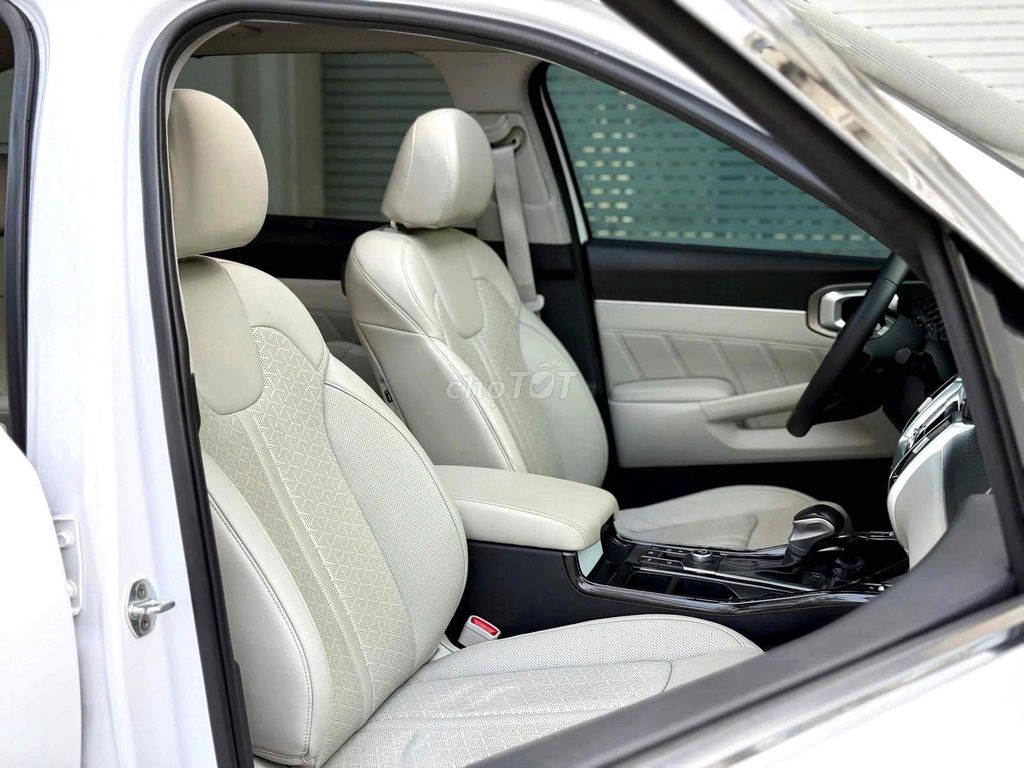 Kia Sorento 2021 2.5 AWD Trắng 80000 km. Mua bán Ô tô tại Quận Cầu Giấy Hà Nội được đăng bởi Cao Quý hình 18