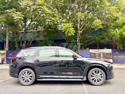 Mazda CX-8 2.5 Фирменный полный привод 2025, черный, 7-местный