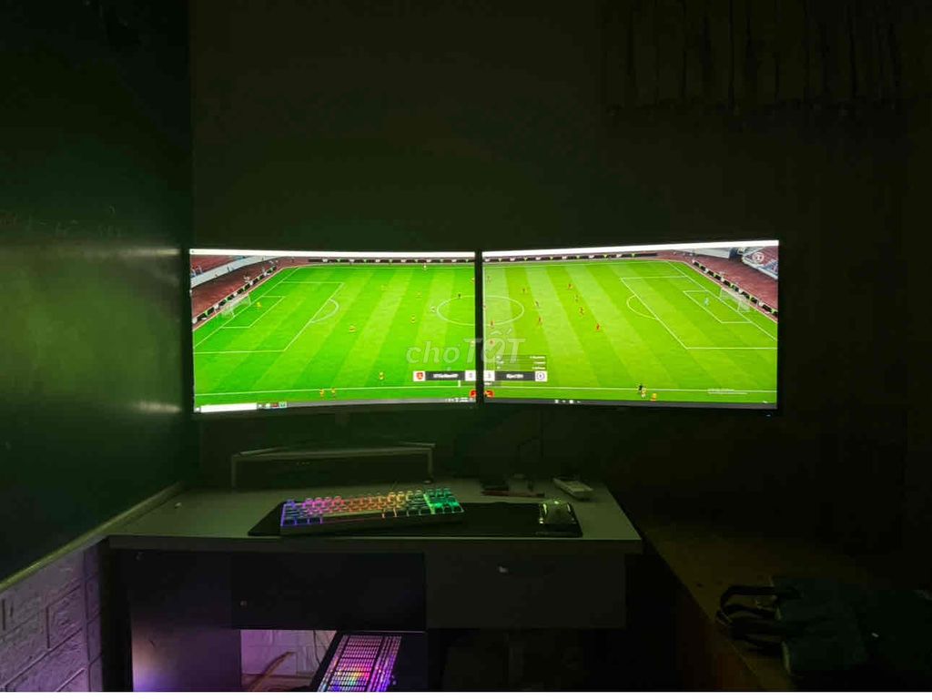 Màn hình PC 32 icnh đẹp. Mua bán Phụ kiện (Màn hình, Chuột...) tại Quận Ngô Quyền Hải Phòng được đăng bởi Nguyen Lam hình 3