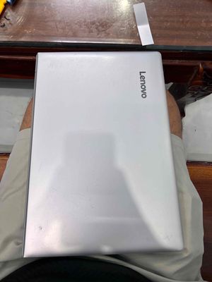 Lenovo Ideapad 510 i7 gen7 15.6 inch 8GB/120GB SSD