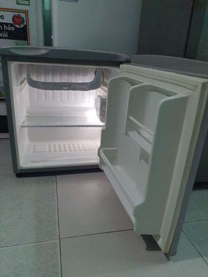Thanh lý tủ lạnh AQUA 53L. Bảo hành 6th