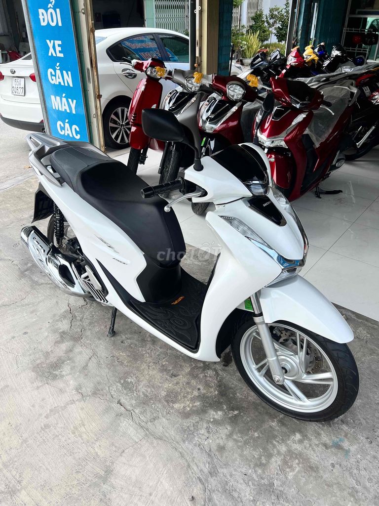 SH 150 ABS odo 7000 cây Cực Đẹp Zin