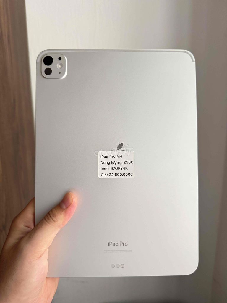 iPad Pro M4 256GB Bạc máy full chức năng đẹp. Mua bán Máy tính bảng tại Thành phố Buôn Ma Thuột Đắk Lắk được đăng bởi Nguyễn Hoàng hình 1