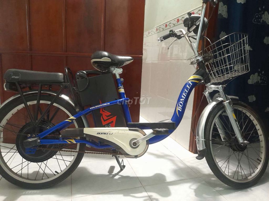 Xe đạp điện ít chạy nên còn rất mới. Mua bán Xe điện tại Thành phố Vĩnh Long Vĩnh Long được đăng bởi cong hình 1
