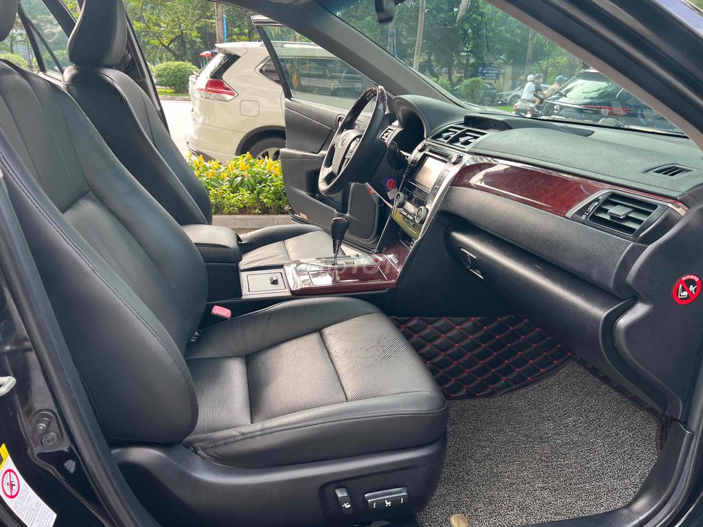 Toyota Camry 2014 2.5Q - 150000 km. Mua bán Ô tô tại Quận Cầu Giấy Hà Nội được đăng bởi Cửa hàng Đại Tín Auto hình 9