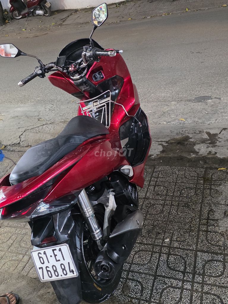 CHÍNH CHỦ CẦN BÁN PCX LÊN VF3. Mua bán Xe máy tại Quận Gò Vấp Tp Hồ Chí Minh được đăng bởi Hoàng Phong hình 2