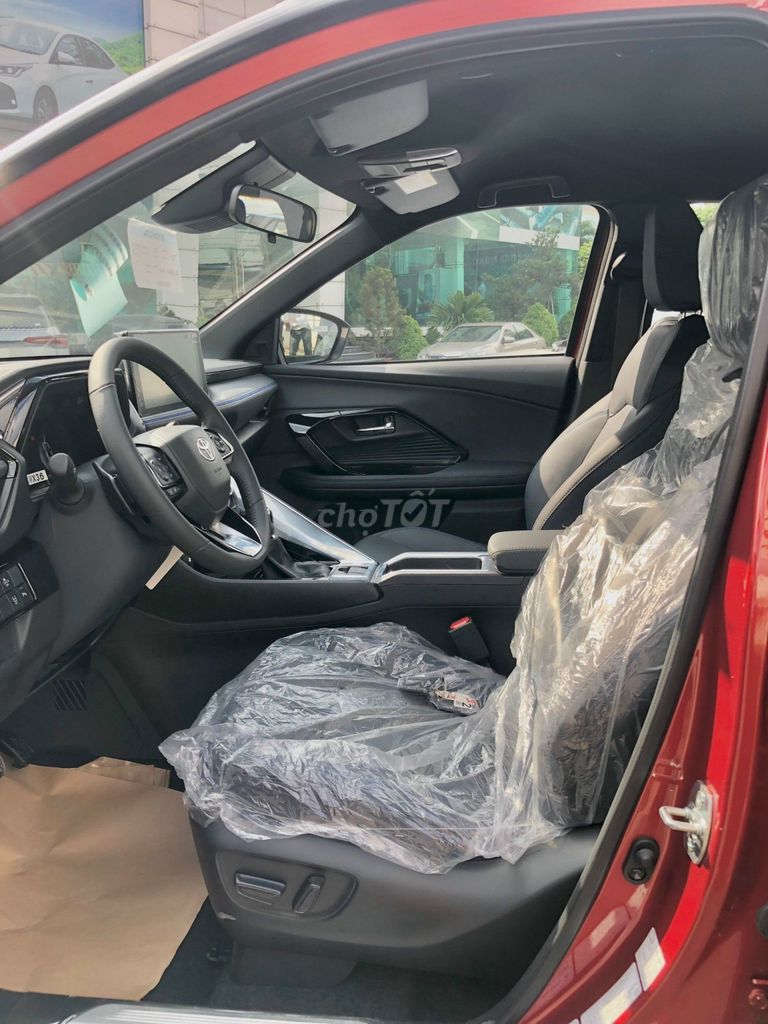 Toyota Yaris Cross 2026 photo 2