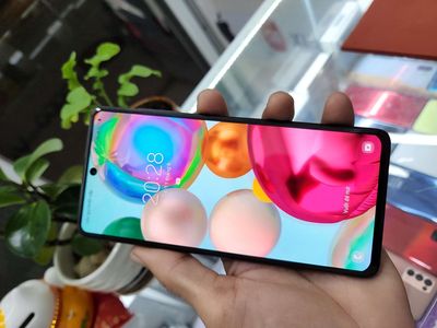 SAMSUNG GALAXY A71 ZIN ĐẸP RAM 8/128GB. Mua bán Điện thoại tại Quận Ninh Kiều Cần Thơ được đăng bởi Huy