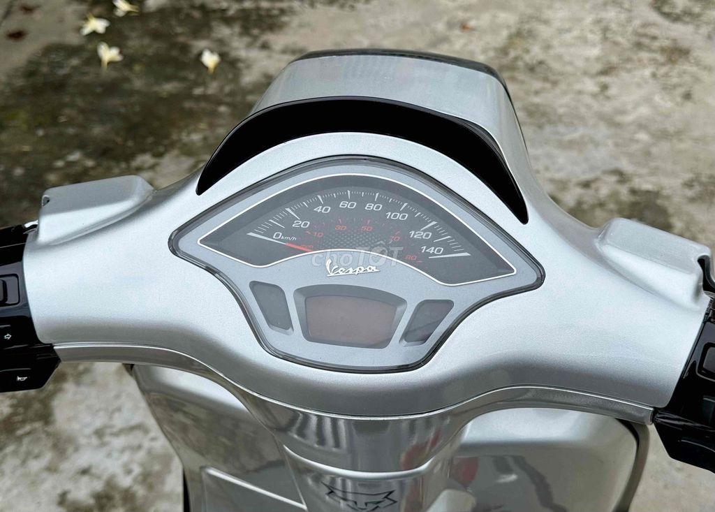 Vespa Sprint 125 đèn Led 2015 Bstp 9 chủ. Mua bán Xe máy tại Quận Bình Tân Tp Hồ Chí Minh được đăng bởi Hoàng Tuấn hình 6