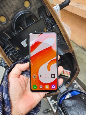 Vsmart Active 3_Ram 6/64_Màn amoled_cam thò thụt. Mua bán Điện thoại tại Quận Hà Đông Hà Nội được đăng bởi P anh