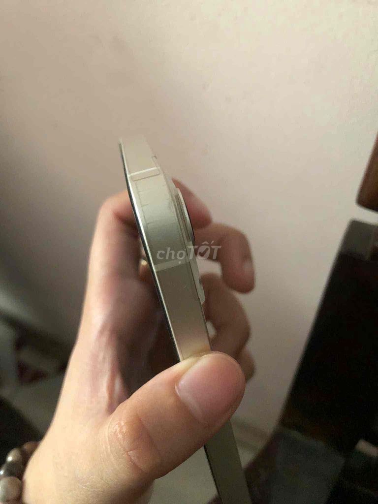 Apple iPhone 13 128GB Trắng Đã sử dụng. Mua bán Điện thoại tại Quận Tân Phú Tp Hồ Chí Minh được đăng bởi Ngọc Mai hình 1