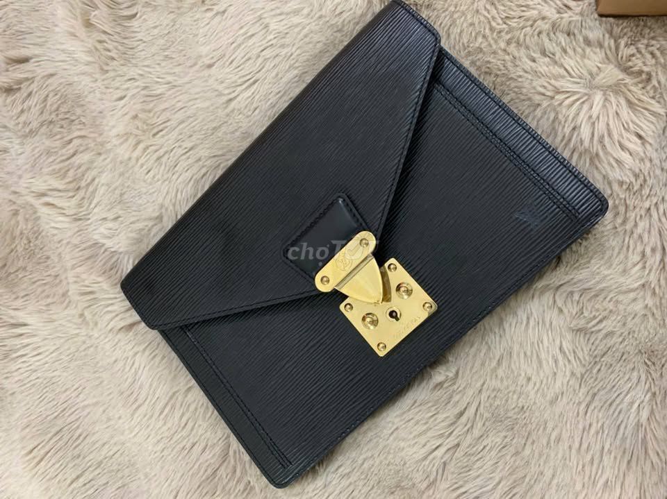 Túi xách Louis Vuitton Da Nam Đã qua sử dụng. Mua bán Túi xách tại Quận 1 Tp Hồ Chí Minh được đăng bởi Một thứ duy nhất bạn cần hình 1