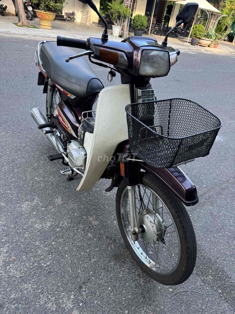 cần thanh lý ex 2010-dream thái 1995. Mua bán Xe máy tại Quận Thanh Khê Đà Nẵng được đăng bởi Thong hình 12