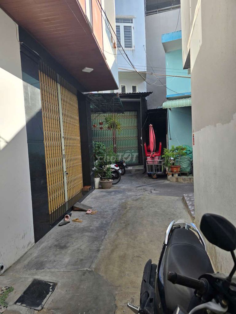 Bán nhà hẻm lý thái tổ, quy nhơn Bán nhà hẻm lý thái tổ, quy nhơn