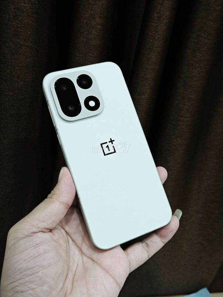 OnePlus 15 12/256GB Trắng. Mua bán Điện thoại tại Quận Hoàng Mai Hà Nội được đăng bởi Nguyễn Ngọc Huy hình 1