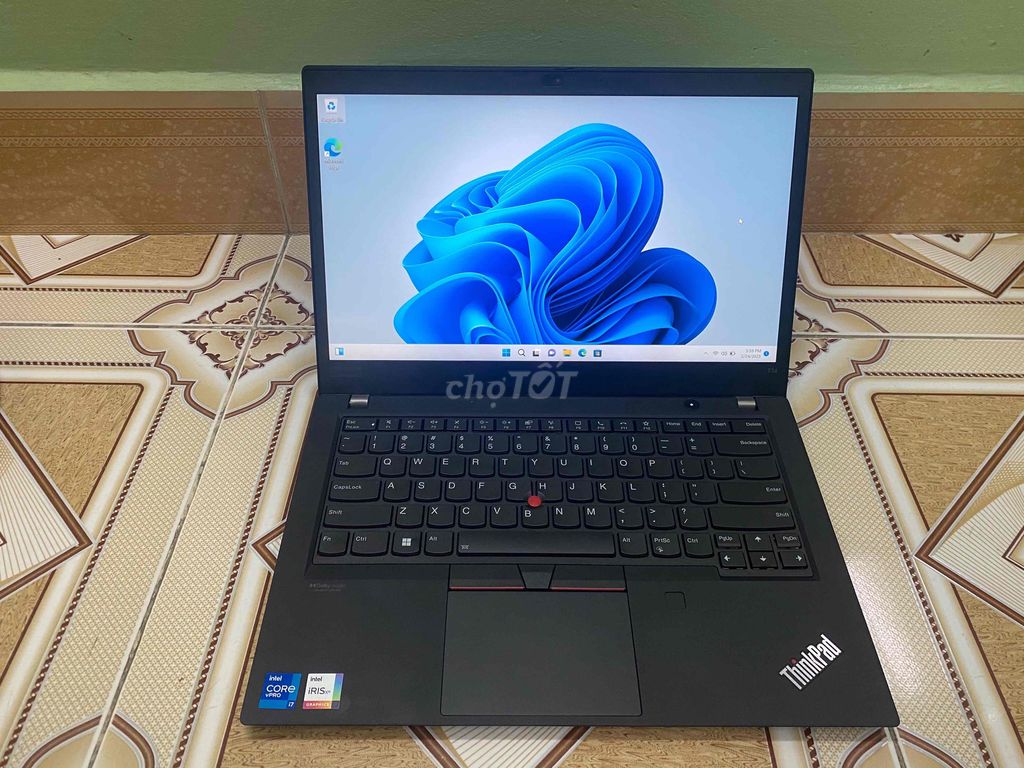 Thinkpad T14 i7 1185G7 16G Nvme 512G FHD led phím