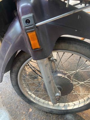 Honda Dream 1997 màu Tím