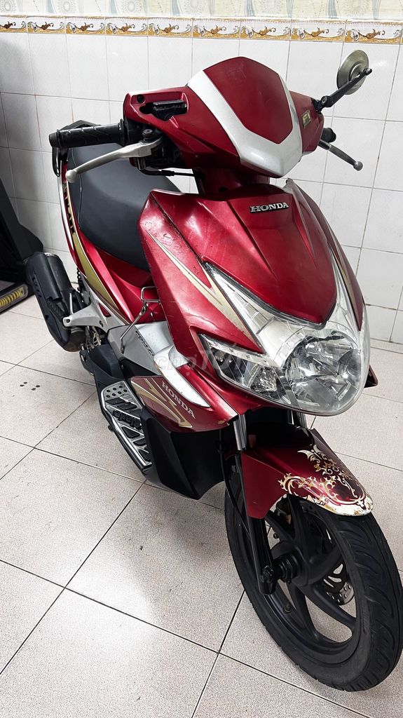 Honda Air Blade 2010 Đỏ. Mua bán Xe máy tại Thành phố Cà Mau Cà Mau được đăng bởi Nguyễn Văn Cường hình 1