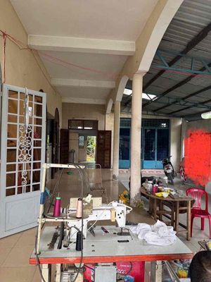 Аренда · 5 комн. · 250 м² · Huyện Bình Chánh, ул. Đường Kinh Trung ương