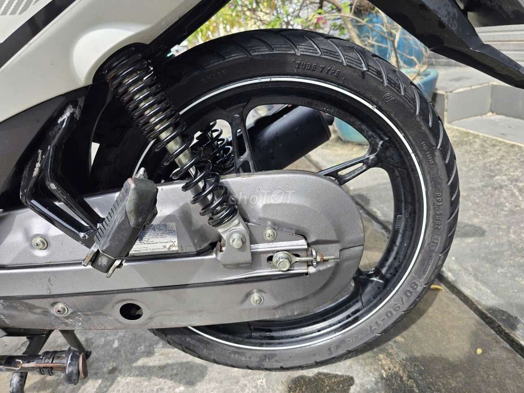 Sirius Fi.date 2016BST:18,máy zin,full chức năng.. Mua bán Xe máy tại Huyện Hóc Môn Tp Hồ Chí Minh được đăng bởi                    CẦM ĐỒ TÍN PHÁT hình 6