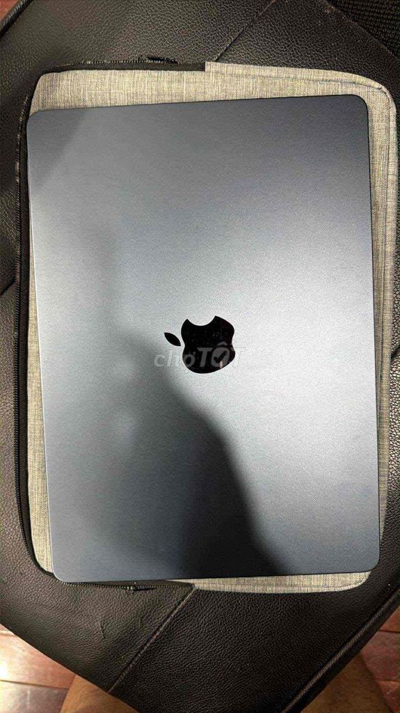 MacBook air m2 8/256. Mua bán Laptop tại Quận Sơn Trà Đà Nẵng được đăng bởi nguyễn vân hình 1