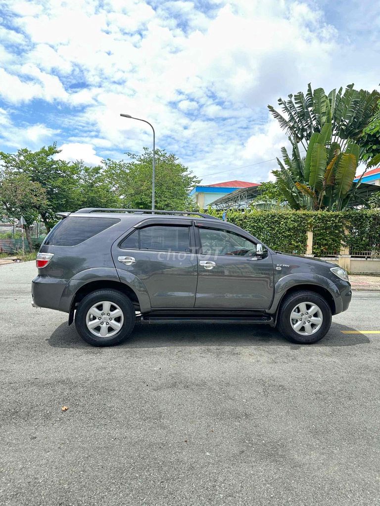 Toyota Fortuner 2010 2.7V 4x4 AT -. Mua bán Ô tô tại Quận 1 Tp Hồ Chí Minh được đăng bởi AUTO 380 hình 19