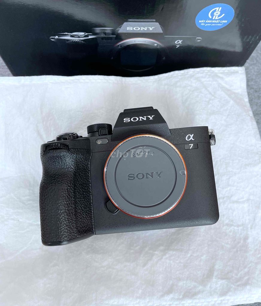 Cần bán sony A7m4 siêu mới. siêu lướt