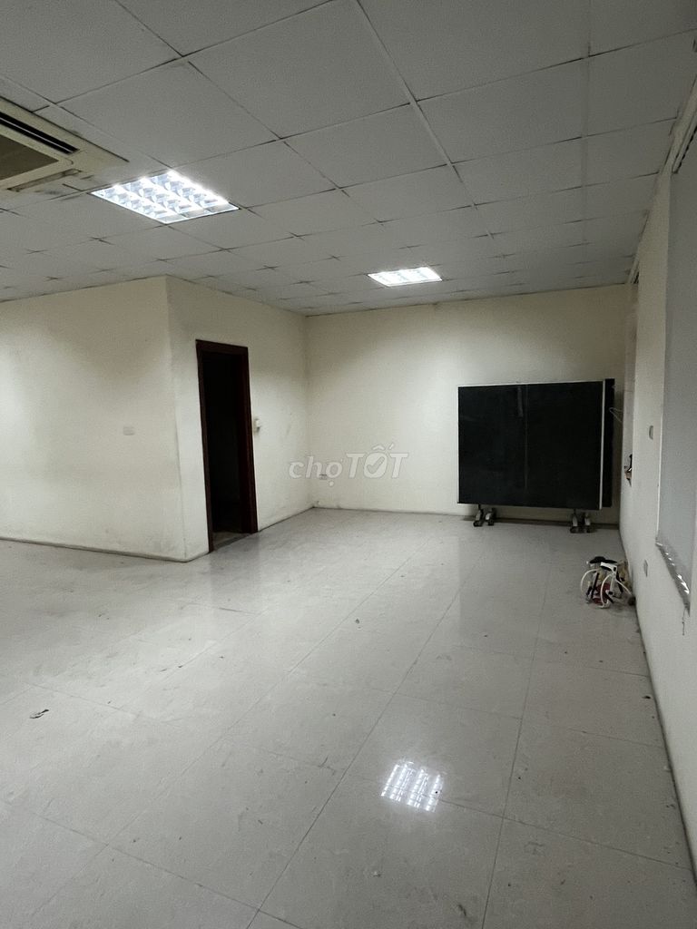 Cho thuê sàn văn phòng Tố Hữu- Trung Văn, 120 m2/tầng sàn thông