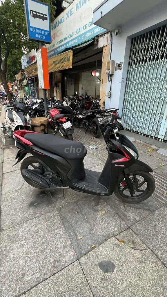 Honda vision 2018 mới 90% Bstp chính chủ. Mua bán Xe máy tại Quận Tân Phú Tp Hồ Chí Minh được đăng bởi Tuanduy hình 2