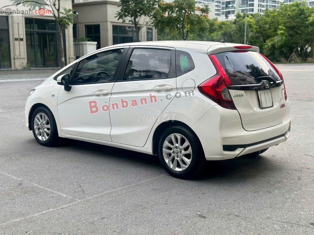Honda Jazz RS cuối. Mua bán Ô tô tại Quận Long Biên Hà Nội được đăng bởi AUTO LONG BIÊN hình 3